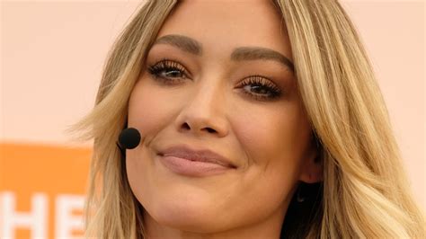 How Hilary Duff Really Feels About The Ill Fated Lizzie Mcguire Reboot