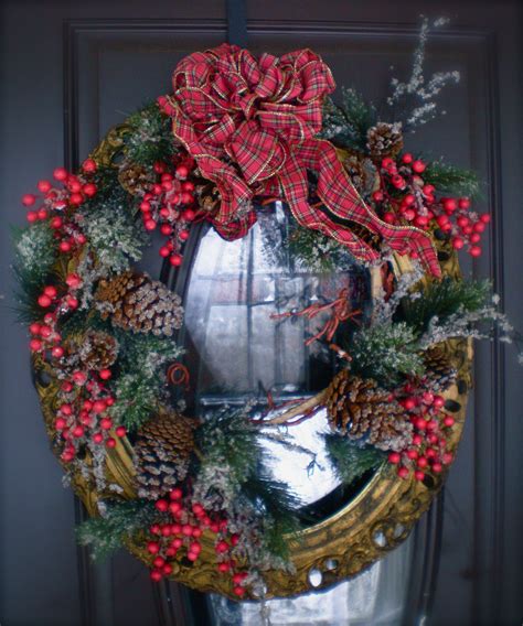 See more ideas about wedding bouquets, wedding flowers, wedding. Old chippy oval picture frame turned into holiday wreath ...