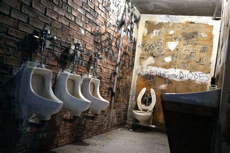 How Dirty Are Public Bathrooms Here Are 5 Places Germier Than Your