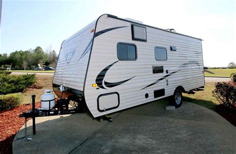 2017 New Keystone Hideout 185lhs Travel Trailer In Alabama Al