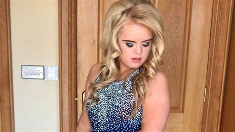 Catwalk Debut For Teenager With Downs Syndrome Bbc News