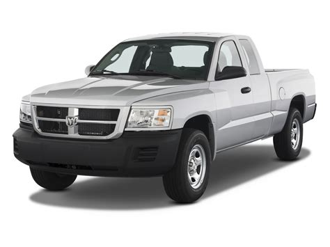 The midsize pickup was born, and since then, other car companies have followed suit. 2008 Dodge Dakota Buyer's Guide: Reviews, Specs, Comparisons