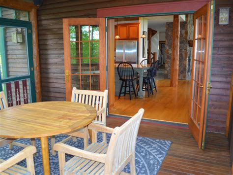 Suchst du nach tall pines retreat by lake tahoe accommodations? Tall Pines - Bolton Landing Chamber of Commerce
