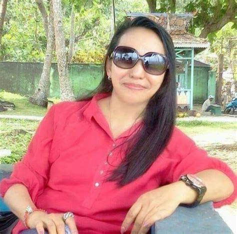 Terdapat beberapa sistem pemerintah di dunia, yaitu sistem pemerintahan presidensial, parlementer, semi presidensial, liberal, demokrasi liberal, dan komunis. Hubungan Antara Perkembangan Ekonomi dan Sistem Demokrasi ...