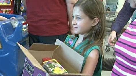 Girl Scouts Selling Cookies Help Catch Alleged Shoplifter