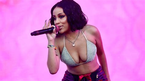 Doja Cat Addresses Accusations That Shes Taken Part In ‘racist