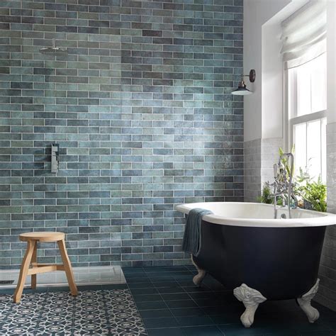 Upgrade Your Bathroom With Stunning Grey Feature Wall Tiles Explore