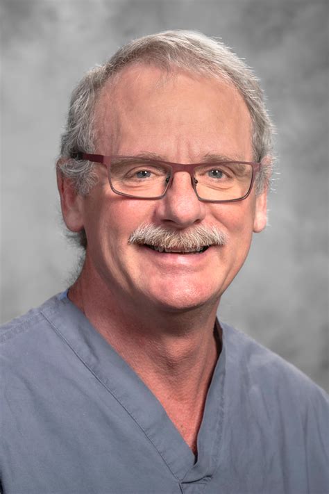 Dr. Russell Jennings, MD, Pediatric Surgery | St Petersburg, FL | WebMD