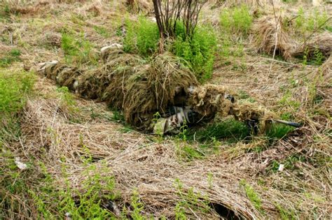 Us Army To Test Improved Ghillie Camouflage Suit For Snipers
