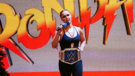 WWE Ronda Rousey Could Drop The Title Before Ends According To WWE Universe