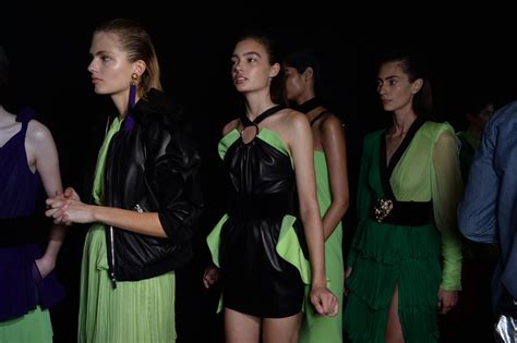 Backstage Emanuel Ungaro Ss 2017 Womens Collection The Skinny Beep