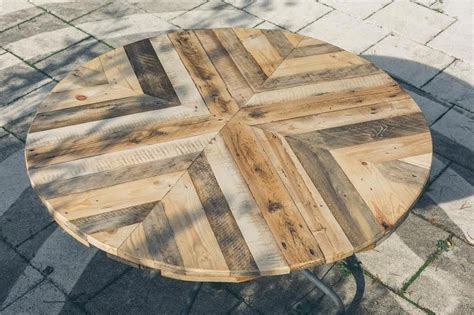 Round Wood Patio Table Plans Diy Pallet Wood Table Tops Round Wood