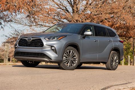 2020 Toyota Highlander First Drive Review It Raises The Bar But Is It