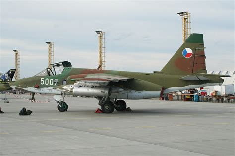 Sukhoi Su 25k Frogfoot 5007 Preserved At The Base And Pa Flickr