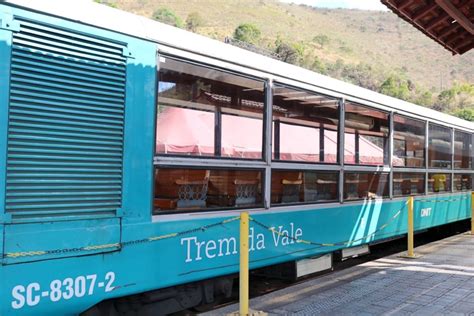 Passeio de trem de Ouro Preto a Mariana - Vivi na Viagem