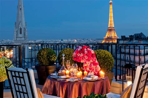 It's one of the most famous avenues in the entire world and despite the fact, there's very little authenticity in this place, there's just no way a further reading: The Most Romantic Things to Do in Paris for Couples - MustGo