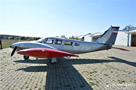 Wszystko przez przegrany przetarg na śmigłowce dla armi. PZL Mielec M20 Mewa SP-FMF | Multi-engine aircraft ...