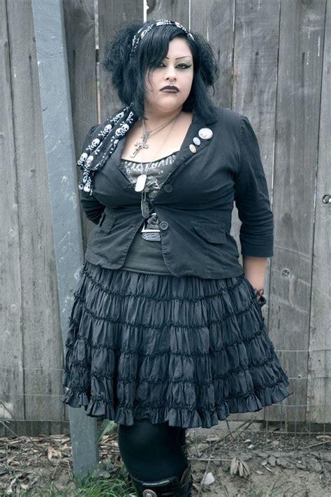 roca de la muerta gothic fashion women dark fashion goth fashion fashion outfits plus size