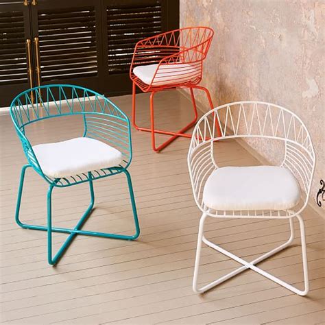 Its antique gunmetal colour scheme and classical bistro design make this chair really. Soleil Metal Outdoor Bistro Dining Set - Table + 2 Chairs ...