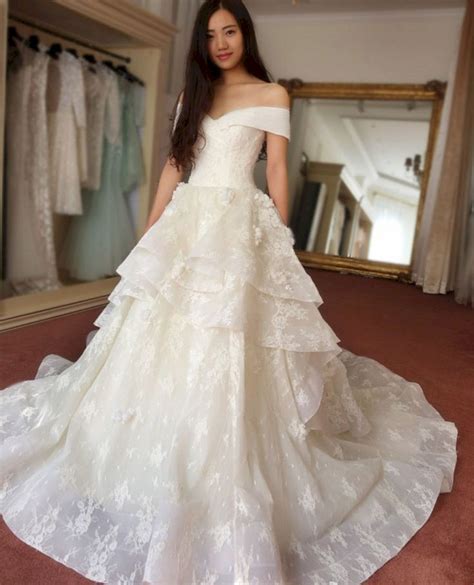 25 Gorgeous Korean Wedding Dress For Wedding Inspiration Simple Wedding Gowns With Sleeves