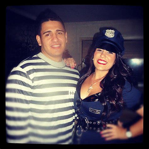 Cop And Prisoner Couples Costumes Couple Halloween Costumes Couple Halloween