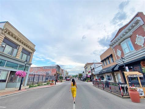 A Day in Downtown Medicine Hat: Food Stops and Shops to Visit – LINDA