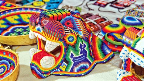 El Arte Huichol reconocido como la mejor artesanía de México Inout