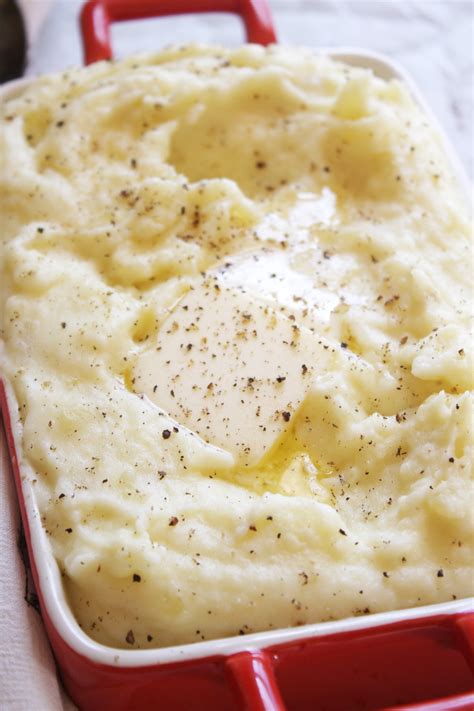 Ultimate Secret Ingredient Garlic Mashed Potatoes