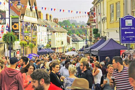 Your Guide To Wales Summer Food Festivals Food Festival Abergavenny