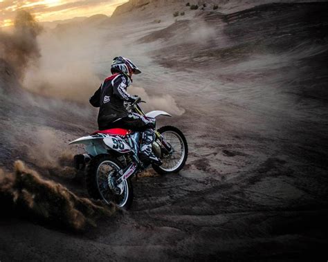 Explore cycle stunt racing tricks with bmx. Stunts Wallpapers - WallpaperSafari