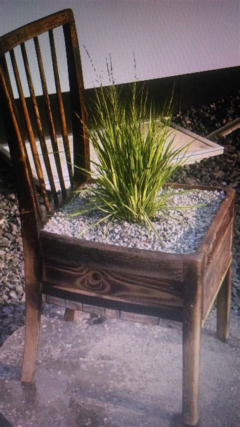 We're dawanda, the online marketplace for unique and handmade items. Gartendekoration - Pflanzstuhl - ein Designerstück von ...