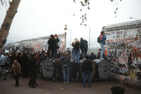 World Politics Explainer The Fall Of The Berlin Wall