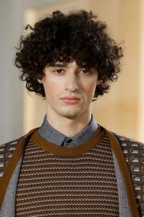 41 Curly Haircuts For Men Thatll Always Be In Style 2020