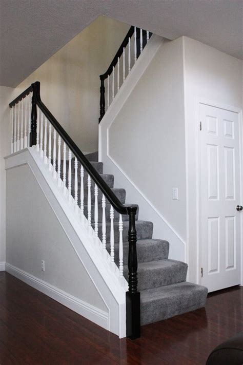 10 Black And White Staircase Ideas
