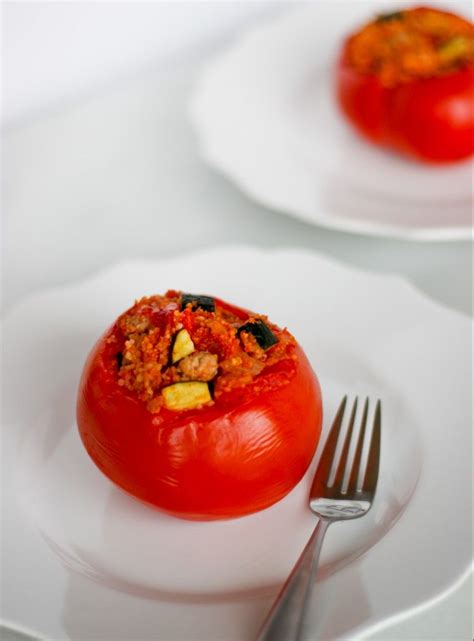 Thanksgiving is only a few days away! Ground Turkey Stuffed Tomatoes | Ground turkey, Healthy ...