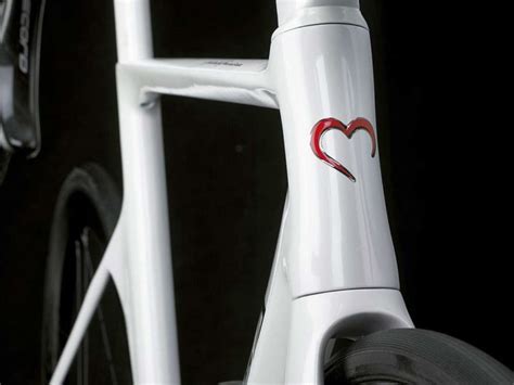 2020 De Rosa Sk Pininfarina Aero Road Bike Delivers New Heart For