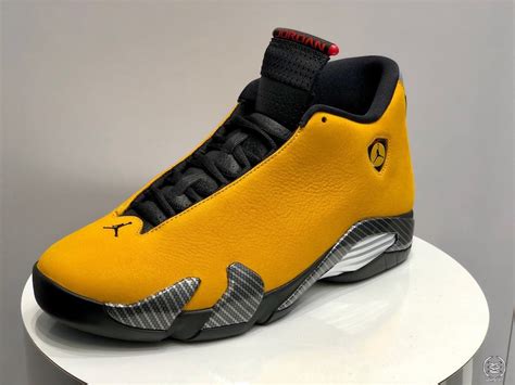 Jun 22, 2021 · utilizing black mesh on the upper and suede on the overlays. Two New Air Jordan 14 Colorways Are Arriving This Spring/Summer 2019