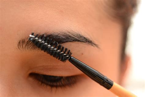 1. Get brown mascara and put mascara on the tip #ApplyingMascara #