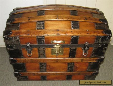 Antique Steamer Trunk Vintage Victorian Dome Top Brides Style Classic