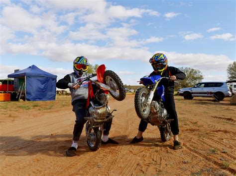The finke desert race is the toughest race in australia and one of the toughest in the world. 2016 Finke Desert Race Day One | NT News