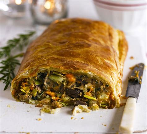Chestnut Spinach And Blue Cheese En Croûte Bbc Good Food