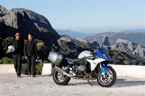 Try out the 2015 bmw r 1200 rs discussion forum. 2015 BMW R1200RS Mega Gallery - Asphalt & Rubber