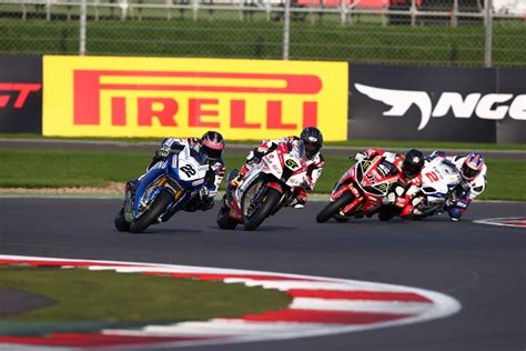 bsb silverstone race one lowes takes championship lead the checkered flag