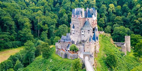 Real Life Fairy Tale Castles Around The World Business Insider