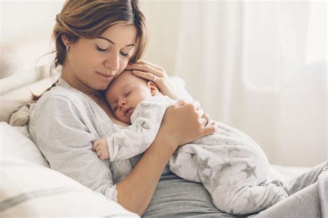 Newborn Care Women And Infants Hospital