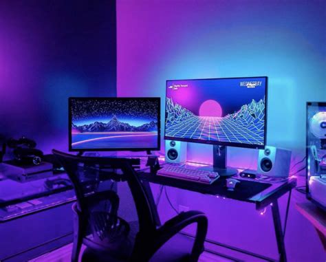 This desk is constructed of a dark grey powder coat metal frame and sleek grey desktop. 7 LED Music Studio Lighting Setups (+7 Cool LED Light Options) | Diy computer desk, Game room ...