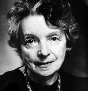 We offer exercise classes, concerts, educational events, plays, day trips and religious services, just to name a few. Paroles de « Nelly Sachs » - FR