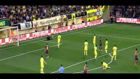 Dani Alves Eats Banana Villareal Vs Barcelona Full Youtube