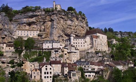 Living The Life In Saint Aignan How And When To Visit Rocamadour