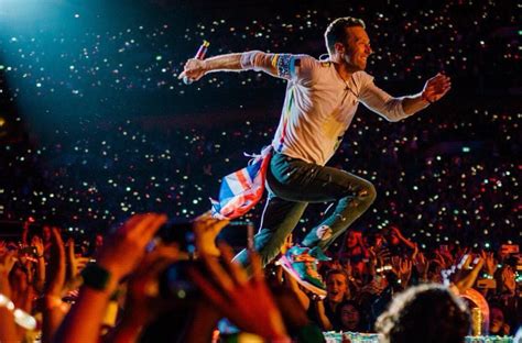 Chris Coldplay Songs Chris Martin Coldplay Coldplay Tour Great Bands